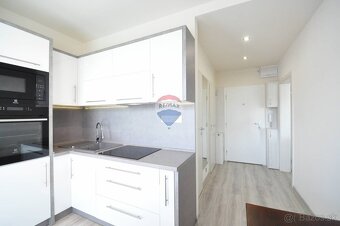 Komfortné bývanie s južným slnkom – 1-izbový byt po rekonštr - 4