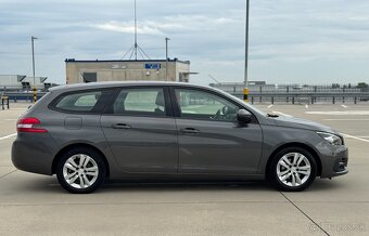 Peugeot 308 kombi SW 1.5 BlueHDi SR auto 1. majiteľ rok 2020 - 4