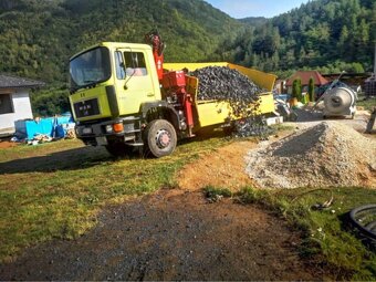 MAN trojstranný sklapáč s hydraulickou rukou, 4x4 - 4