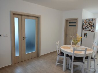 4i zrekonštruovaný dom 15 min. od PN ihneď k nasťahovaniu - 4