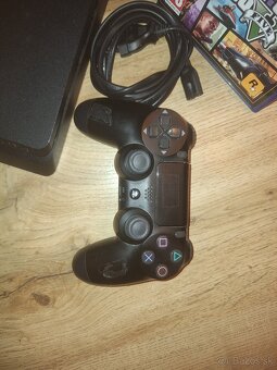 Playstation 4 SLIM 500gb s KRABICOU - 4