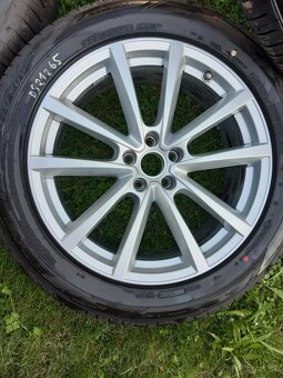 Alu disky Volkswagen Touareg R20 5x112 ET34 - 4