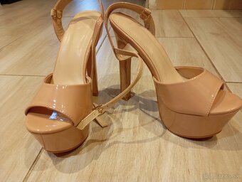 Predam lodicky na platforme - 4