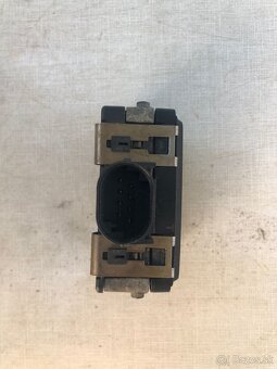 VW, SKODA - Riadiaca jednotka, OEM: 5Q0907561 F - 4