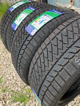 245/45 R19 4ks Haida winter Nove - 4