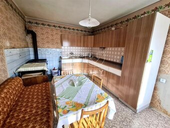 REZERVOVANÉ
Na predaj rodinný dom v obci Norovce s... - 4