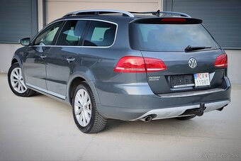 Volkswagen Passat Alltrack 2.0TDI 130kw DSG 4Motion - 4