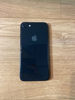 Predám ako nový iPhone 8 - Space grey - 64 Gb - 4