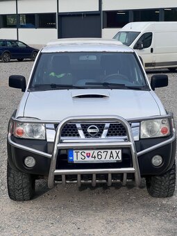 Nissan Navara d22 - 4