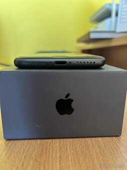 iPhone 8 64gb - 4
