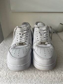Nike Air Force 1 - 4