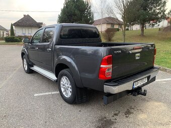 Toyota Hilux 3.0 D-4D 126kw - 4