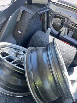 Predám 5x122 r15 - 4
