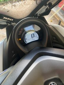 Yamaha N-Max - 4
