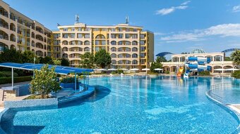 Krásny 2-izbový apartmán priamo pri mori – Midia Grand Resor - 4