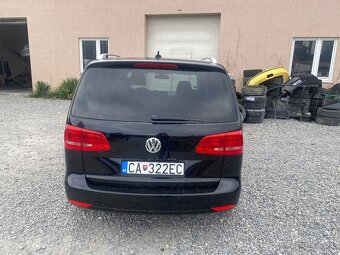 Volkswagen Touran 2.0TDI 103kw Bi-Xenon,Navi - 4