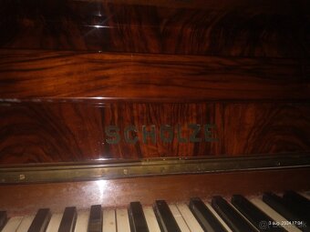 Piano / klavir zn. Scholze 110 - 4