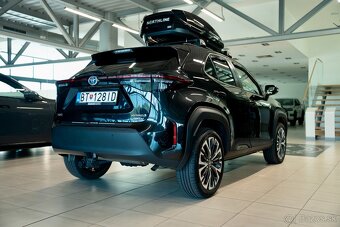 Toyota Yaris Cross 1.5 Hybrid Executive 4x4, Fabrická záruka - 4