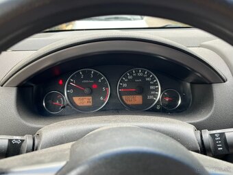 Nissan Pathfinder - 4