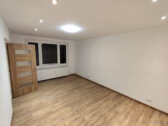 Ponúkame do podnájmu  jedno izbový byt - 4