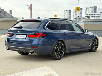 BMW 530d xDrive Touring M-Sport 2022, 35 102km, ZÁRUKA - 4