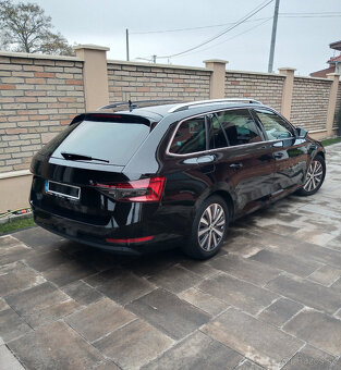 Škoda Superb 2,0 TDI 110 kw, DSG,Style,8/2022 - 4