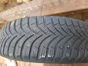 Zimné pneumatiky 165/70 r 14 - 4