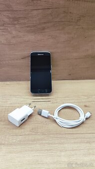 Samsung Galaxy S7 black - super stav - 4