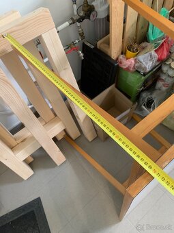 Predám stôl a dve stoličky - 4