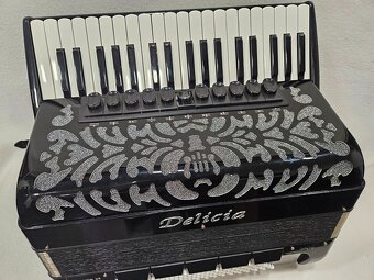 akordeon delicia carmen 96 basovy - 4