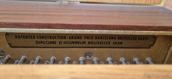 Pianino Petrof - 4