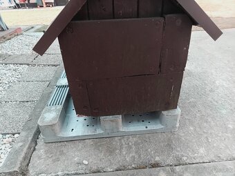 Búda pre psa za čokoládu a fľašku červeného vínka - 4