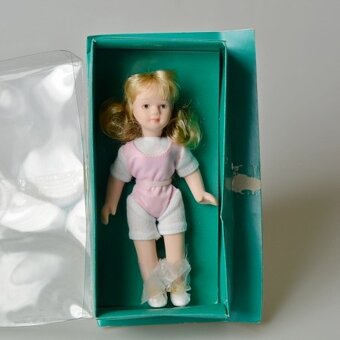 Celo porcelánové bábiky z Anglicka - 4