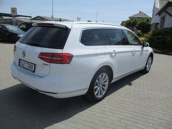 VW PASSAT TDI 140kW 4X4 DSG HIGHLINE 2018 CZ DPH - 4