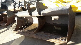 JCB 220X 2021 LC 4F - 3590mth - TOP stav - 4