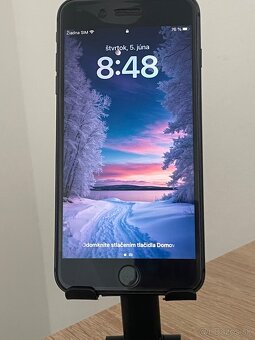 iPhone 8 plus - 4