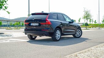 Volvo XC60 D4 Momentum A/T - 4