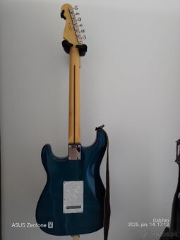FENDER STRATOCASTER JAPAN - 4