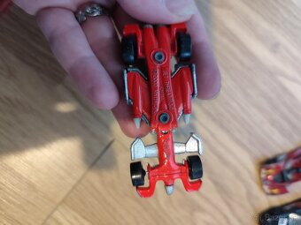 Hot Wheels - 4