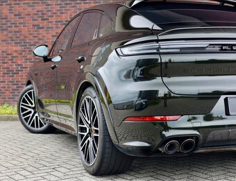 PORSCHE Cayenne Turbo 4.0 V8 E-Hybrid 740PS, - 4
