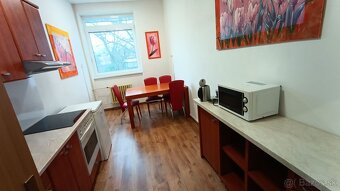 Na prenájom kancelária Nitra - Chrenová - 4