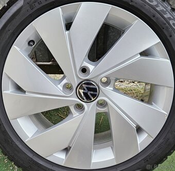 Nové, originálne hliníkové disky VW - 5x112 r17 - 4