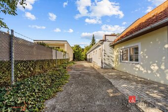 Na predaj priestranný bezbariérový rodinný dom v Budmericiac - 4