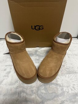 UGG Mini Classic Platform - 4