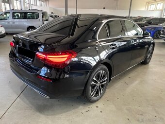 Mercedes-Benz A - 4