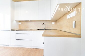 Na prenájom 3 izbový byt s priestrannou 27m2 terasou - 4
