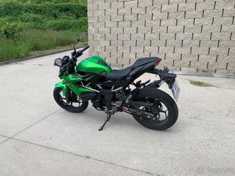 Kawasaki Z125 2022 - 4