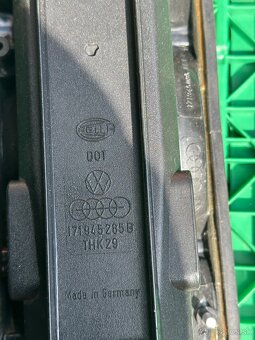 Zadné svetlá na VW GOLF MK1 - 4