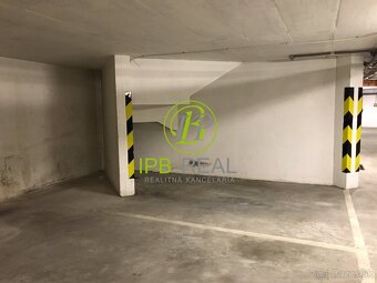 Garážové státie na Kríkovej ul. vo Vrakuni - 4