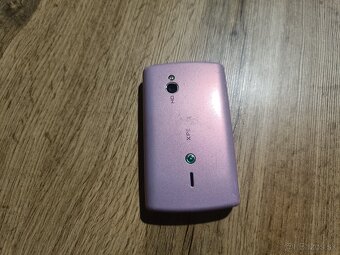 Sony Ericsson Xperia Mini Pro SK17i - 4